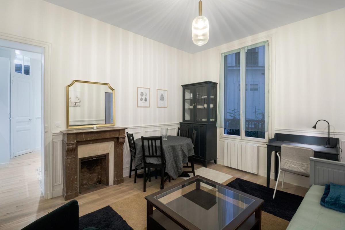 Au Coeur Des Batignolles -bail Mobilite - 1 Appartement