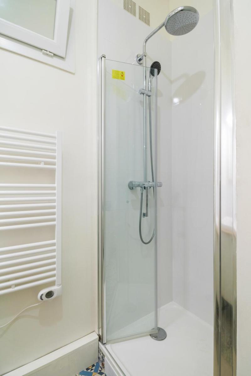 Au Coeur Des Batignolles -bail Mobilite - 1 *